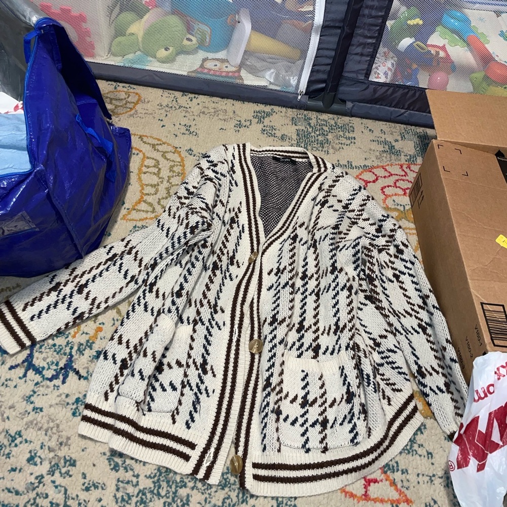 Vintage cream/navy/maroon button up cardigan